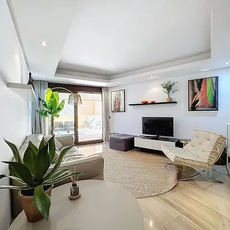 Luxury Διαμέρισμα *