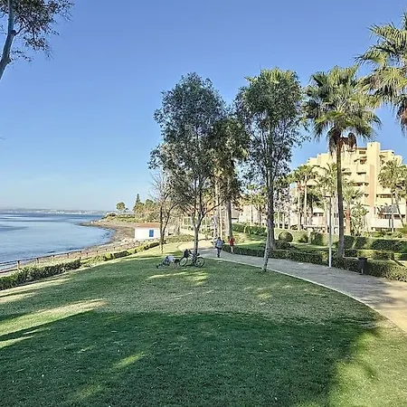 Luxury Διαμέρισμα Εστεπόνα